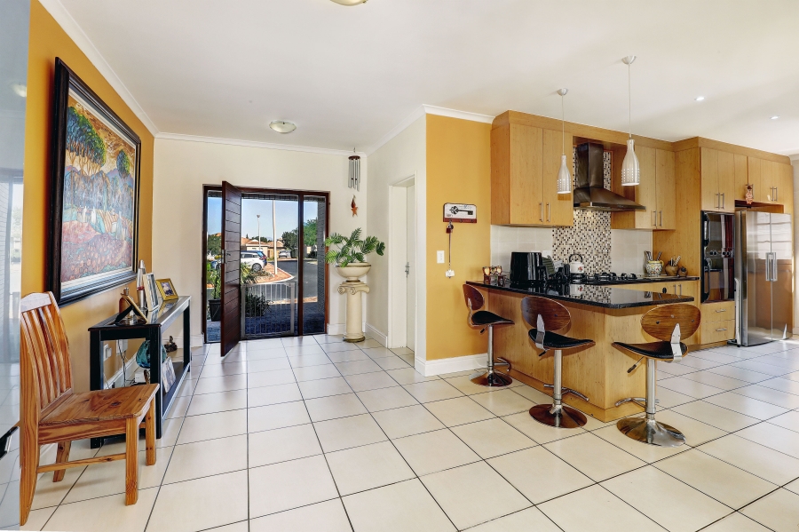 3 Bedroom Property for Sale in Sonkring Western Cape